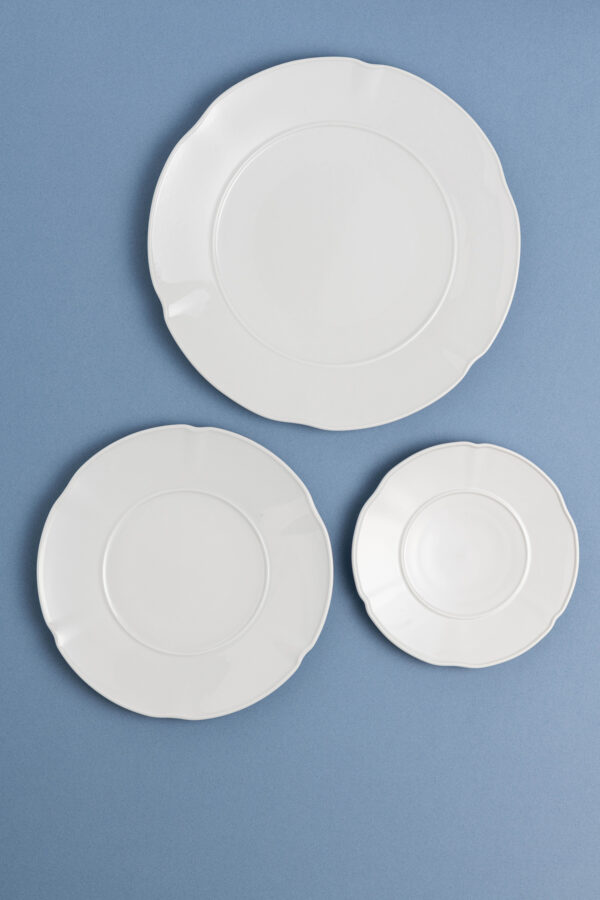 Regal White Dinner Plate - Signature Editions