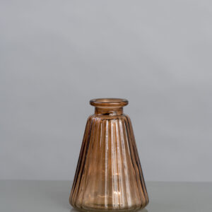 Glass vase amber - Signature Editions
