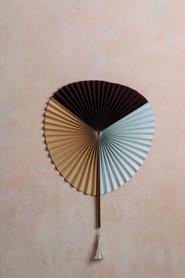 Paper fan - Black , nude and blue - Signature Editions