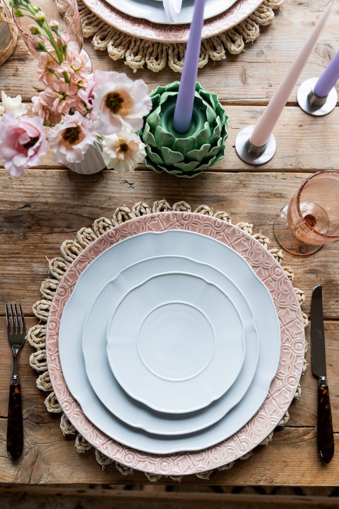 Lisboa pink tablescape - Signature Editions