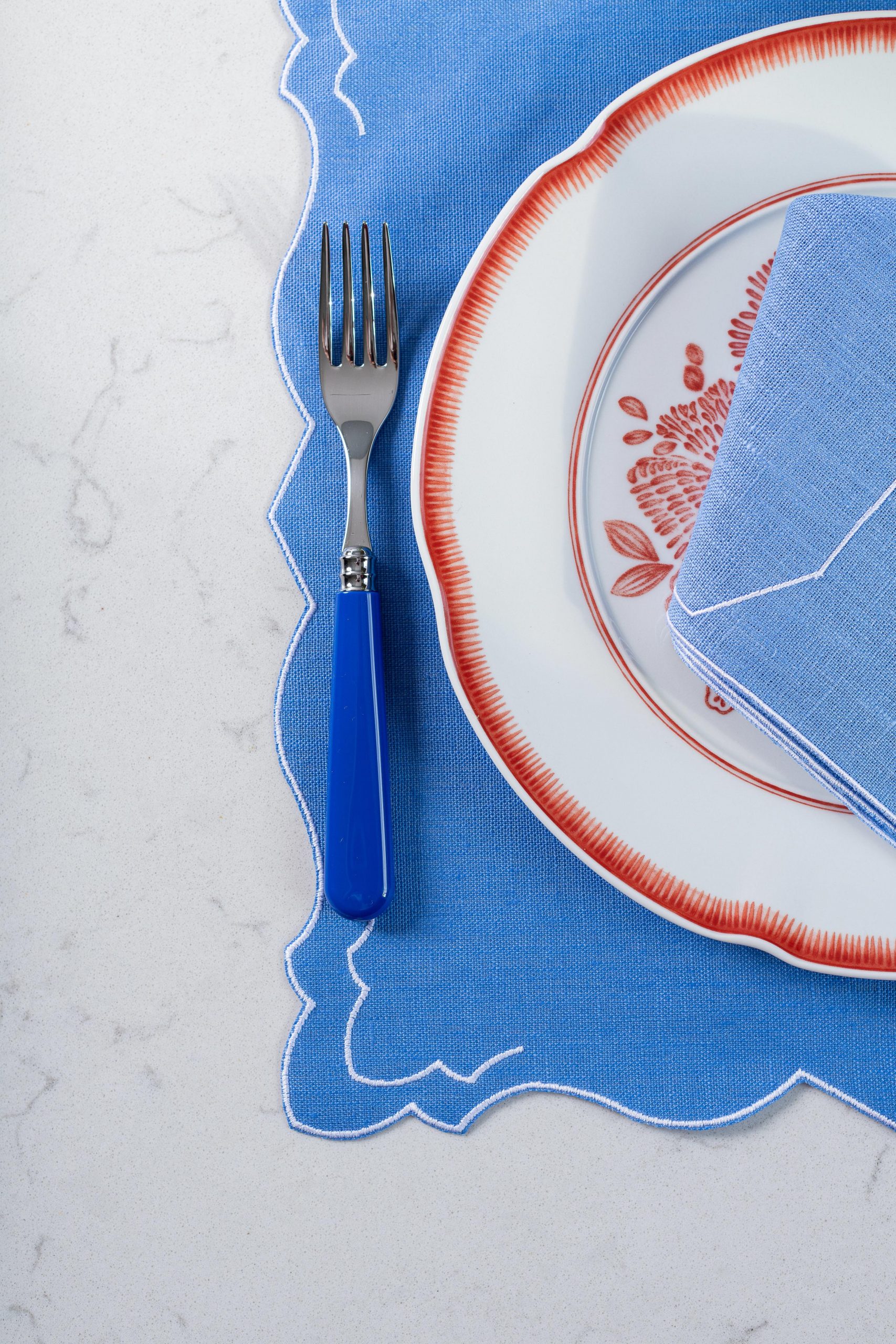 Embroidered Italian linen placemat - Marina blue with white trim - Signature Editions