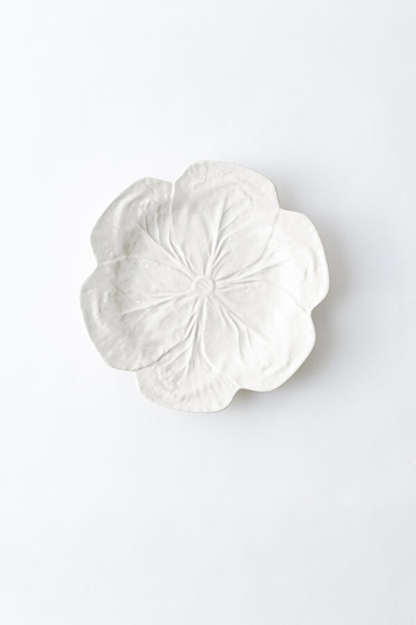 Bordallo cabbage dinner plate - 26.5cm - white-Signature Editions