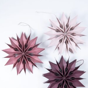 Holly snowflake pendant-Signature Editions