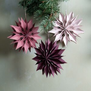 Holly snowflake pendant-Signature Editions