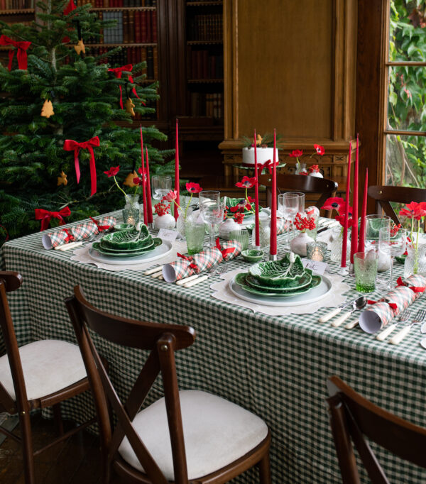 Signature Editions-Christmas Lunch in the Library